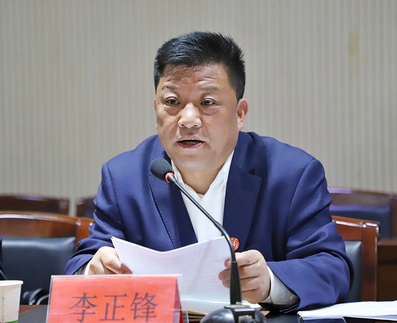 李正锋表示,西北政法大学多年来对山阳中学的无私捐赠