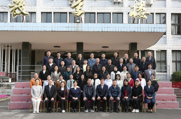 广西贺州市钟山县纪检监察干部  综合能力提升培训班（第二期）开班