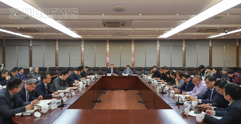 浙江大学举行援派挂职干部新春座谈会